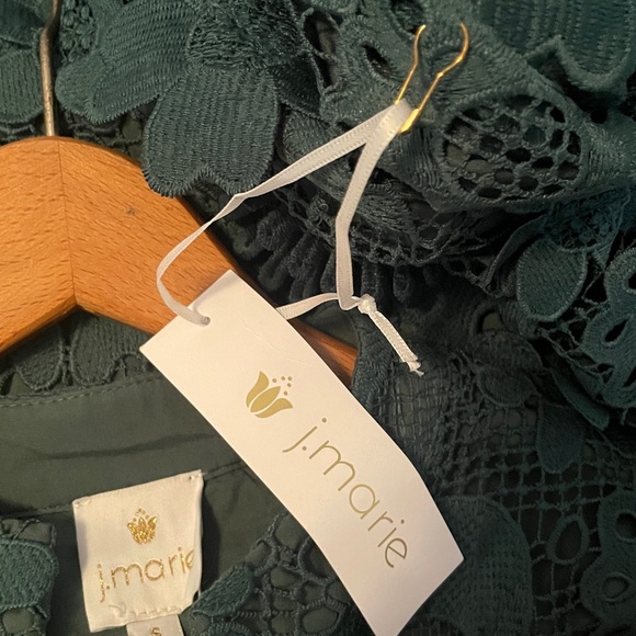 New J. Marie Seraphina 3D Floral Lace Shift Dress size Small - Picture 13 of 14